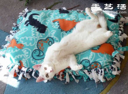 无需针线活的猫咪垫子手工制作图解教程