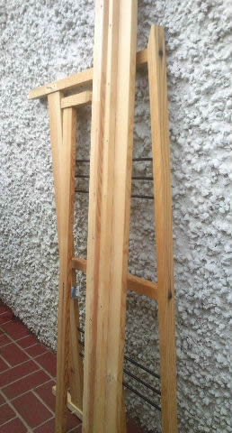 旧的原木床架改造利用 DIY制作花架的过程