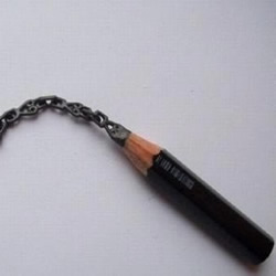 神一般的铅笔笔芯雕刻
