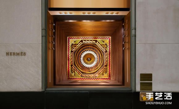 Hermès的立体世界 原木雕刻成的绝美橱窗陈列