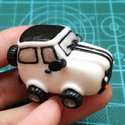 超轻粘土越野车制作方法 粘土小汽车图片教程