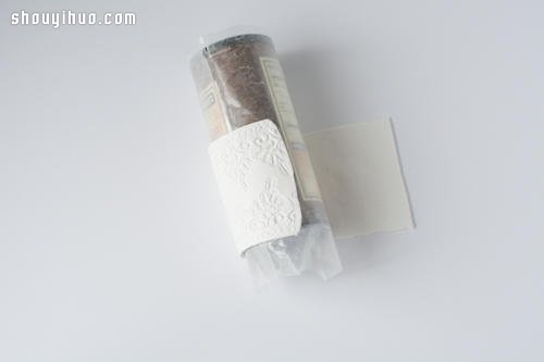 利用纸粘土自制纯白蕾丝收纳筒DIY图解教程