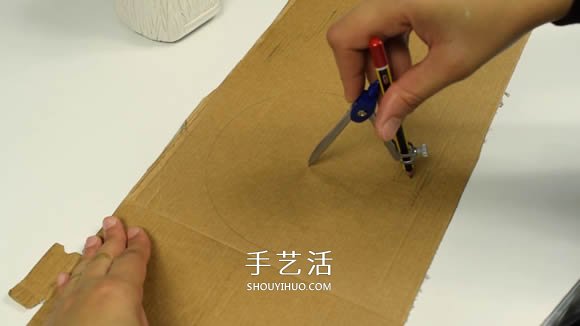 纸粘土和玻璃瓶手工制作童话小屋