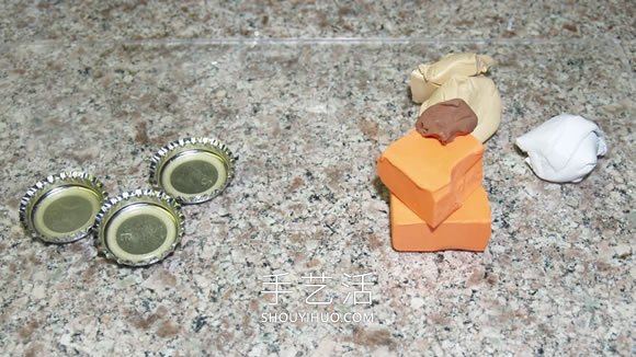 自制迷你粘土南瓜饼的方法图解教程