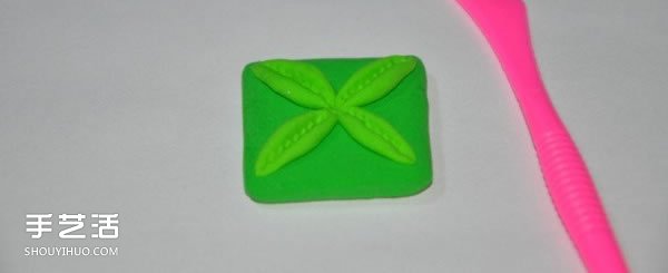 手工超轻粘土蘑菇教程 粘土卡通蘑菇详细图解