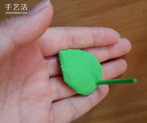 怎样制作粘土打伞的小猫 超轻粘土卡通猫咪DIY