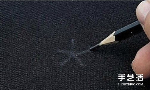 基础丝带绣教程：五角玫瑰丝带绣针法图解