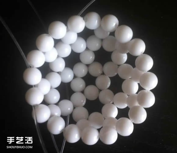 串珠手工艺品制作教程：孵化的小鸡