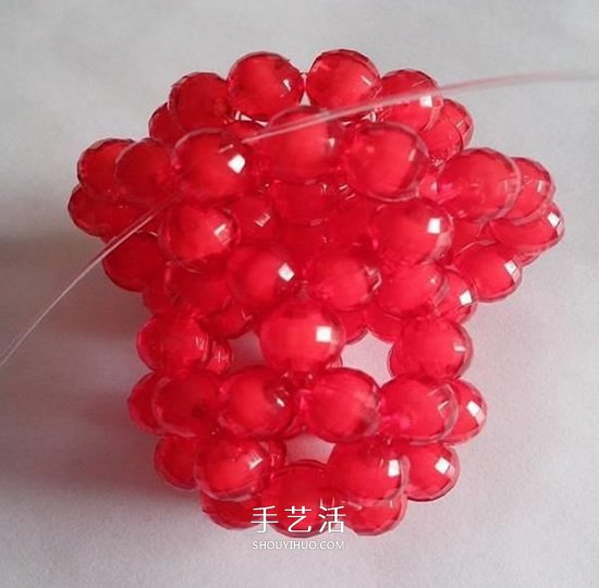 情人节串珠玫瑰花DIY 用串珠做红玫瑰的方法