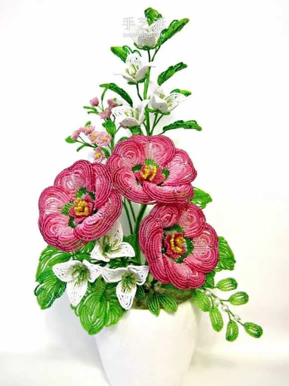 美到极致的串珠花朵 做成插花工艺品装饰