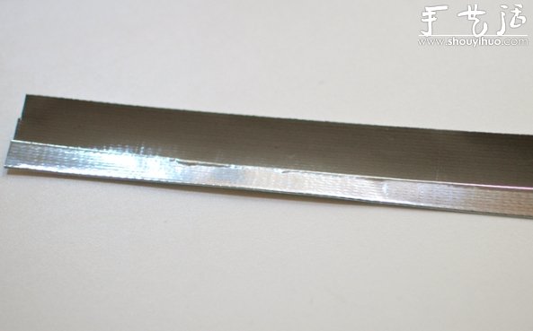 DIY超简单银色胶带手镯
