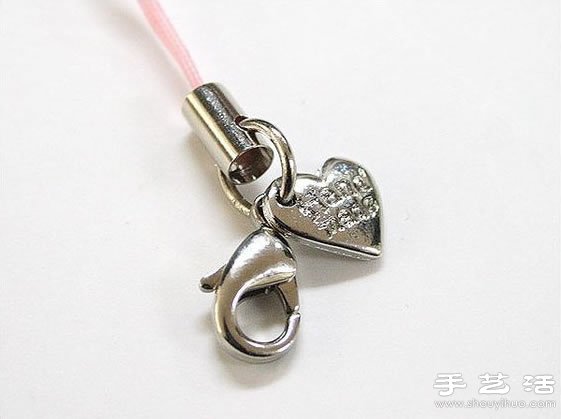 带流苏的手机挂件挂饰手工制作方法