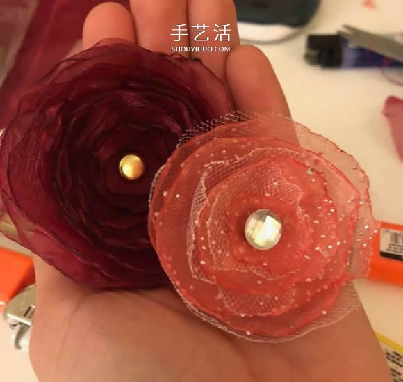 手工丝带花制作方法 简单又漂亮丝带做花教程