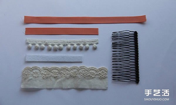 可爱绸带发梳DIY方法 布艺发梳手工制作教程