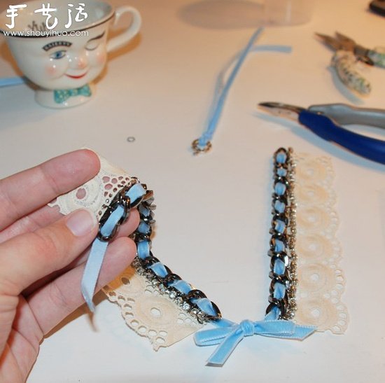 DIY制作丝带花边项链的教程