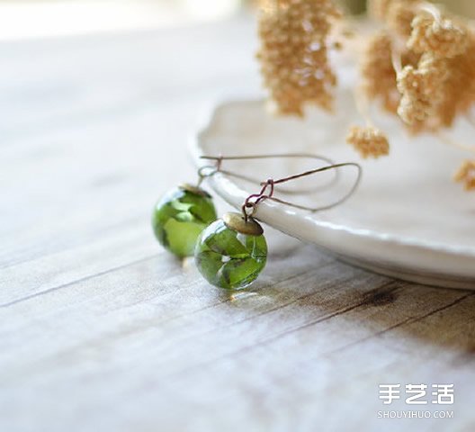 清新唯美的滴胶首饰作品图片 美得让人心碎