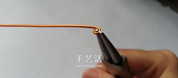 情人节送女友的心连心戒指DIY制作图解