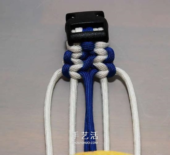 宽版伞绳手链的编法 伞绳手工编织宽手链图解