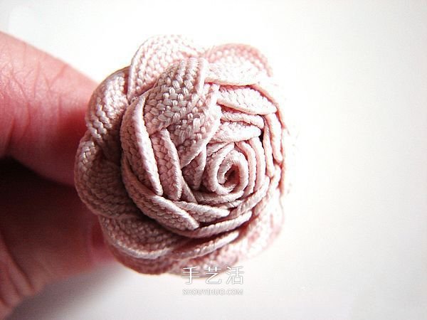 花布条玫瑰花手工制作 布条玫瑰花饰品DIY图解