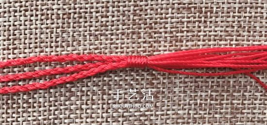 三生绳手链编法图解 怎么用红绳编三生手链
