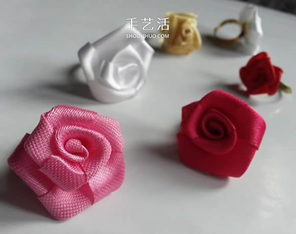 缎带折叠玫瑰花的折法 DIY好看的玫瑰花戒图解