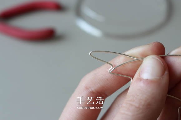 金属丝DIY制作龙之翼项链坠的方法图解教程