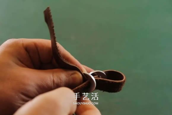 金属垫圈DIY制作皮革手镯 送男友的好礼物！