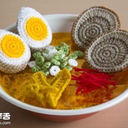 日本手工达人用毛线织出的一碗拉面！