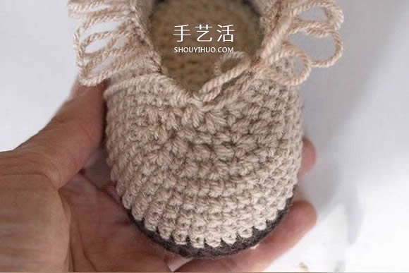 UGG风格宝宝鞋编织方法 钩针编织保暖婴儿鞋