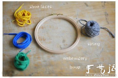 圆形杯垫的手工编织方法