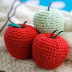 可爱手工苹果小装饰！钩针编织苹果的方法图解