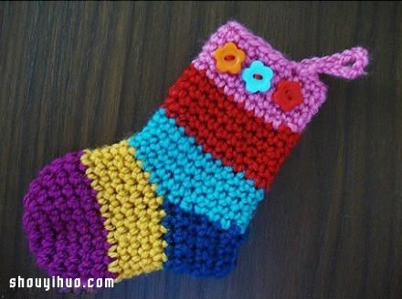 毛线钩针编织可爱儿童保暖袜子的图解教程