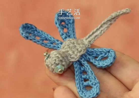 钩织蜻蜓的钩法图解 可用作衣物上的漂亮装饰