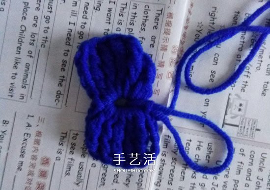 小巧可爱的装饰 手工钩针编织蝴蝶结的图解