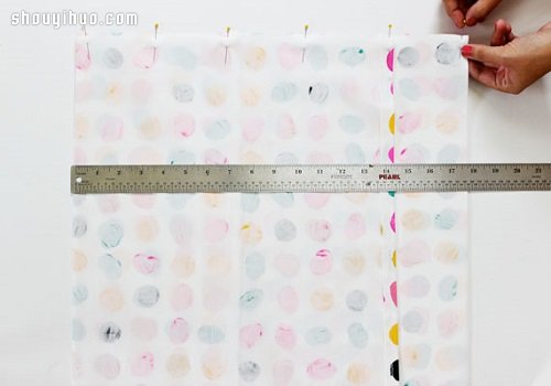 如何手绘制作抱枕 色彩斑斓手绘靠枕DIY 