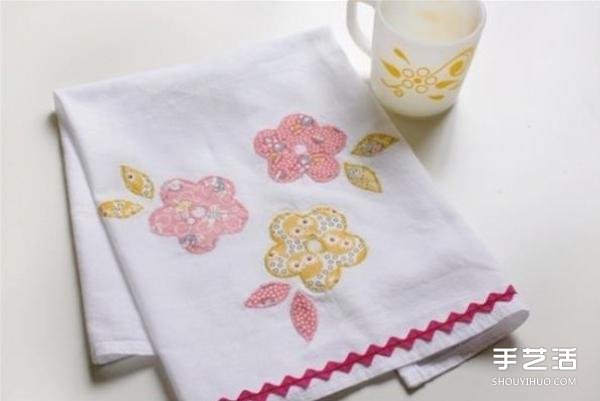 如何制作布艺贴花餐巾 花朵图案餐巾的做法教程