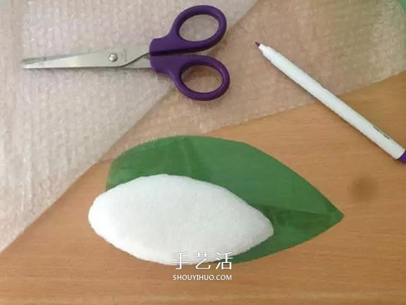 羊毛毡鲨鱼钥匙包DIY 羊毛毡钥匙包的制作方法