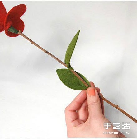不织布花朵教程图解 手工布艺花朵制作方法