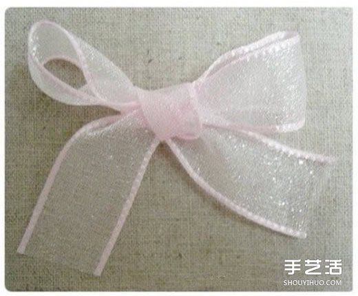 婚礼用漂亮爱心挂饰布艺手工制作图解教程
