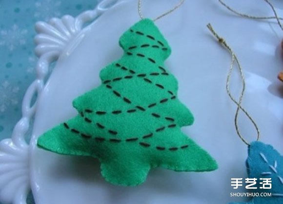 圣诞主题不织布雪花、圣诞树和姜饼人挂件制作
