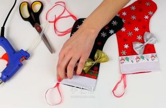 不织布圣诞袜制作方法 手工布艺圣诞袜子DIY