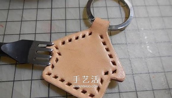 自制皮革钥匙扣的方法 皮革手工制作钥匙扣