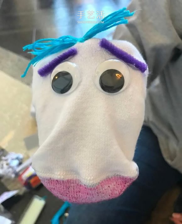 袜子手工制作手偶玩具 用它表演木偶戏！