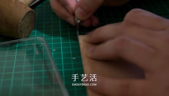 带卡包功能手机套DIY 自制皮革卡包手机套教程