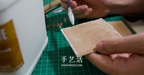 带卡包功能手机套DIY 自制皮革卡包手机套教程