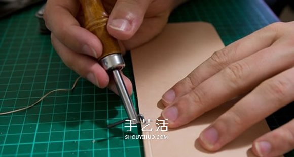 带卡包功能手机套DIY 自制皮革卡包手机套教程