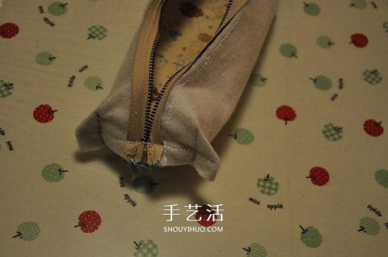 不织布笔袋手工教程 手工制作布艺笔袋图解