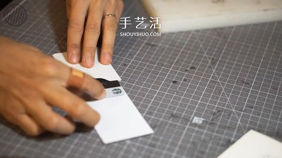 自制男士双折皮革钱包的详细制作步骤图