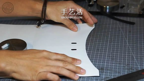 自制简约皮革手拿包的方法图解教程