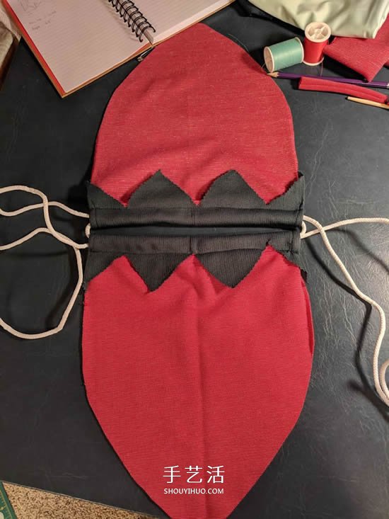 自制草莓束口袋的制作方法图解
